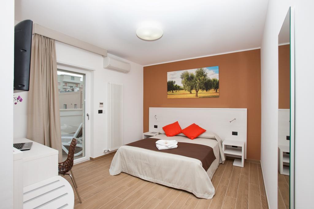 Alojamento de Acomodação e Pequeno-almoço La Casa Del Turista 4*